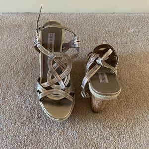 Metallic platform sandals